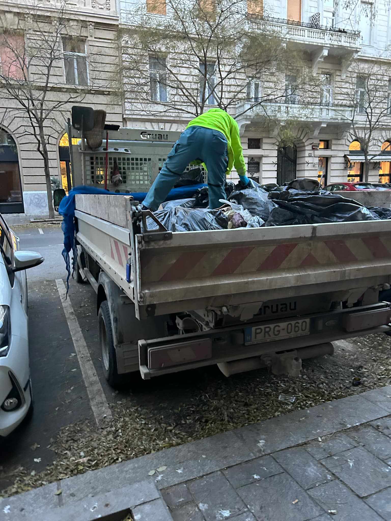 Iveco jármű